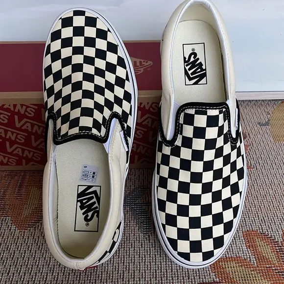 Vans WMNS Classic Slip-OnBIk&amp;Whtchckerboard/WhtVN000EYEBWWSneakers