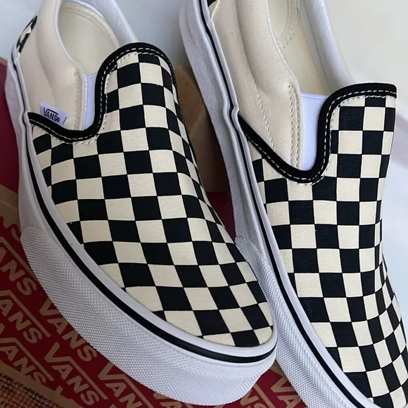 Vans WMNS Classic Slip-OnBIk&amp;Whtchckerboard/WhtVN000EYEBWWSneakers