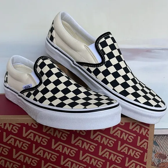 Vans WMNS Classic Slip-OnBIk&amp;Whtchckerboard/WhtVN000EYEBWWSneakers