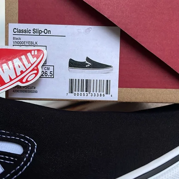 Vans WMNS Classic Slip-OnBlackVN000EYEBLKSneakers