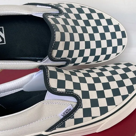 Vans WMNS Classic Slip-OnCheckerboard Green/True White VN000BVZBGNSneakers