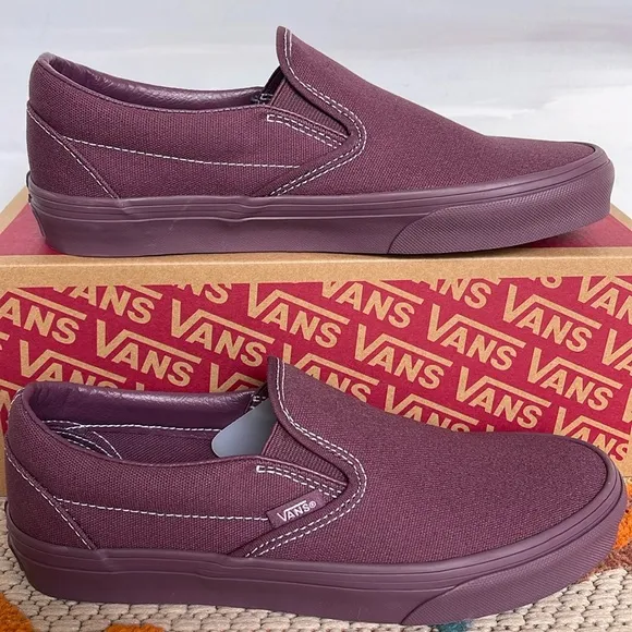 Vans WMNS Classic Slip-OnPastel Mono Plum WineVN000CT5CHISneakers