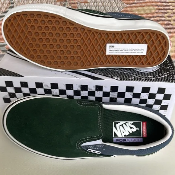 Vans WMNS Skate Slip-OnMountain ViewVN0A5FCABD6Sneakers