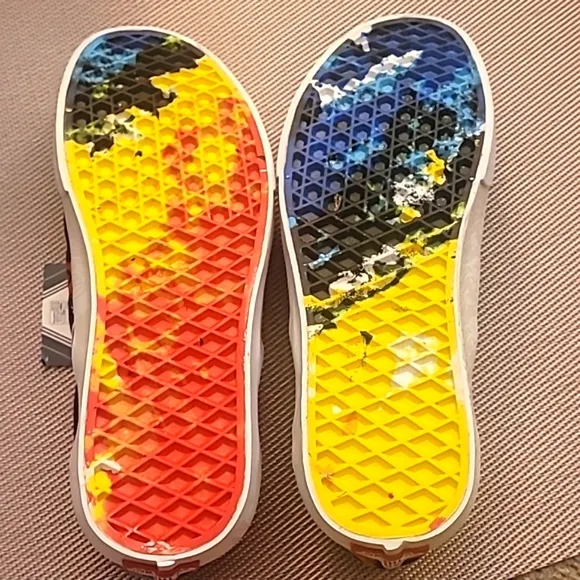 Vans Womens Classic Crayola Slip-On Canvas Skate Sneaker NWT