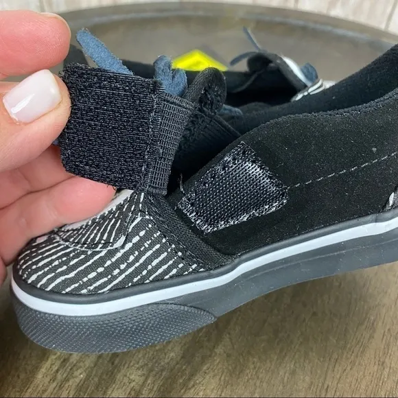 Vans x Disney the Nightmare Before Christmas Slip on V Sneaker Size 5.5 Toddler