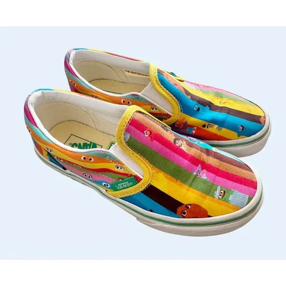 VANS x Sesame Street Youth Kids Slip On Canvas Sneakers Size 1