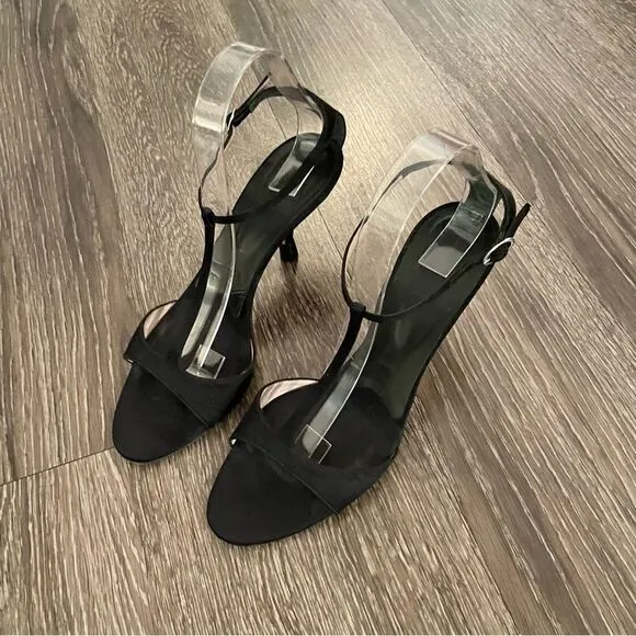 Vera Wang heels