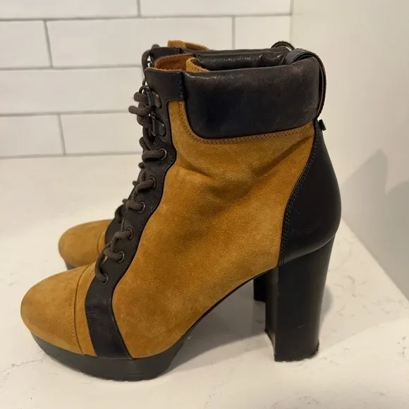 Veronica Beard Axel Lace Up Heeled Hiking Boot. Size 6 US / 36 EU.