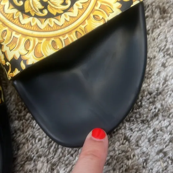 VERSACE Baroque Istante Medusa Slides