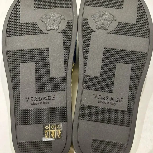 Versace Men's Blue and Yellow Slides Size 41