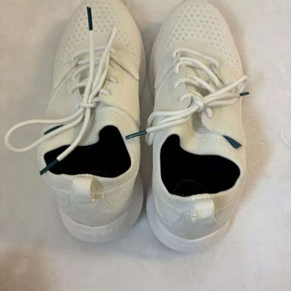 Vessi Everyday Move Sneakers - Waterproof, Lightweight, Breathable - W8
