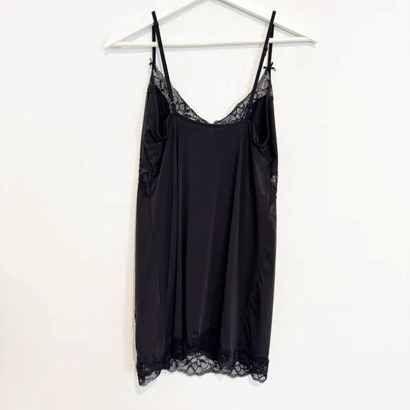 Victoria’s Secret Lace Trim Satin Slit Sexy Mini Slip Dress Lingerie VS Medium