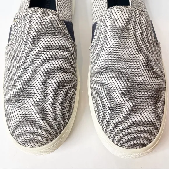 Vince Blair Navy Blue and White Canvas Slip-On Sneakers Size 10