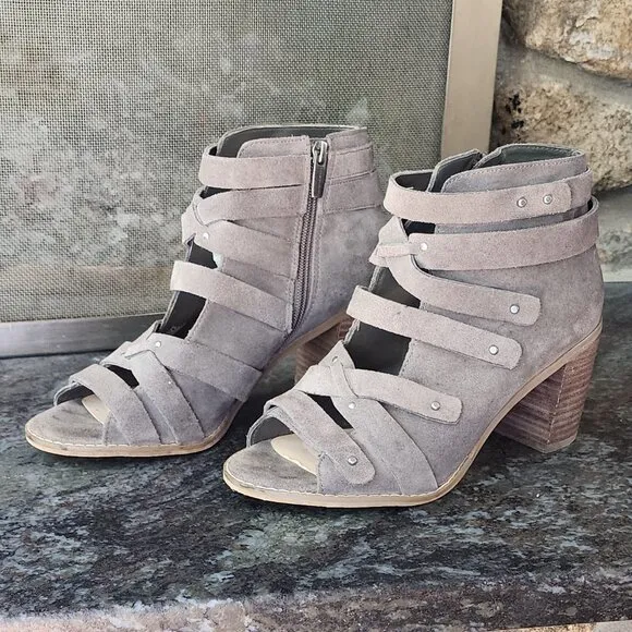 Vince Camuto Tanter Studded Taupe Suede Caged Block Heels Size 8.5M