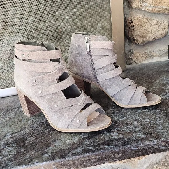 Vince Camuto Tanter Studded Taupe Suede Caged Block Heels Size 8.5M