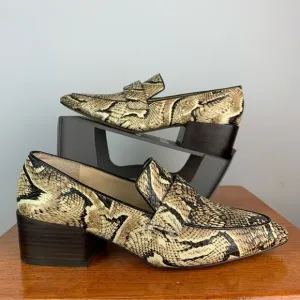 Vince Camuto Women's Adealia leather Loafer block heels snake print size 8
