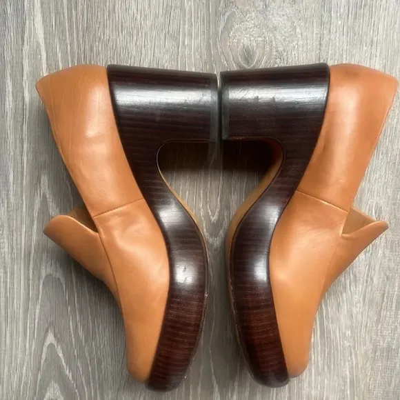 Vince Narissa Platform Clog
