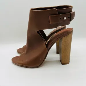 Vince Open Toe Ankle Strap Heeled Leather Sandals