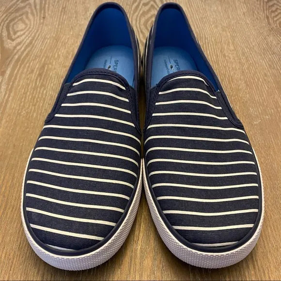 VINEYARD VINES x SPERRY Seaside Slip On Sneaker