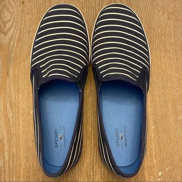 VINEYARD VINES x SPERRY Seaside Slip On Sneaker