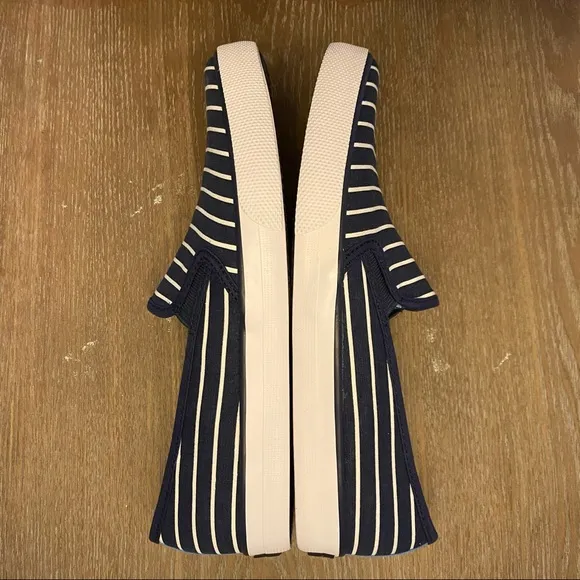 VINEYARD VINES x SPERRY Seaside Slip On Sneaker