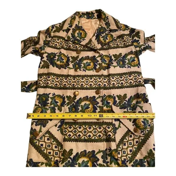 Vintage 70s Crème Blue Green Paisley Pattern Belted Boho Midi Length Trench Coat