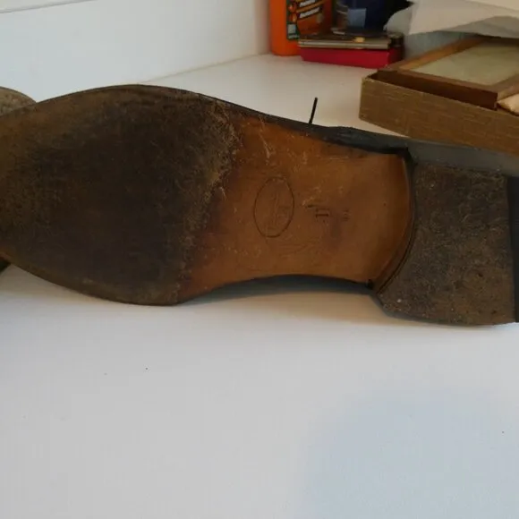 Vintage 80s Bruno Magli Leather Made In Italy Shoes Size 11 w/Cedar Shoe Trees