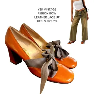 VINTAGE 90'S Y2K LACE UP LEATHER COUTURIER BLOCK HEELS SZ. 7 1/2
