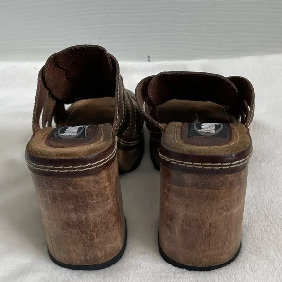 Vintage Bongo chunky round toe heels Y2K