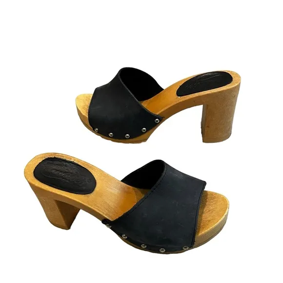 Vintage Candies 1980's Demi Dark Blue Suede High Heel Slide  Sandals, Sz 6.5