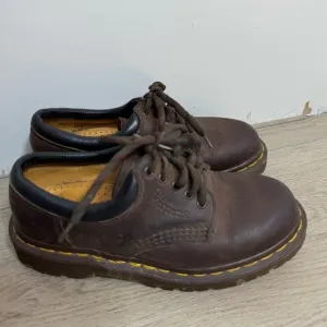 Vintage Doc Martens Made in England Oxfords Size 3