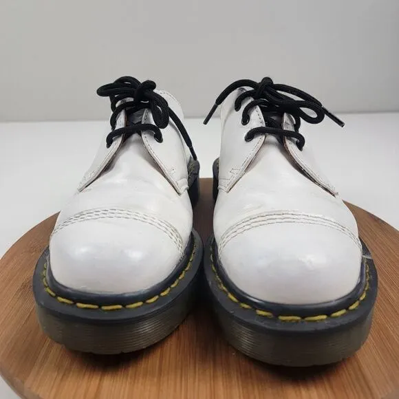 Vintage Dr Doc Martens Oxfords White Leather Chunky Shoes Made in England sz 9