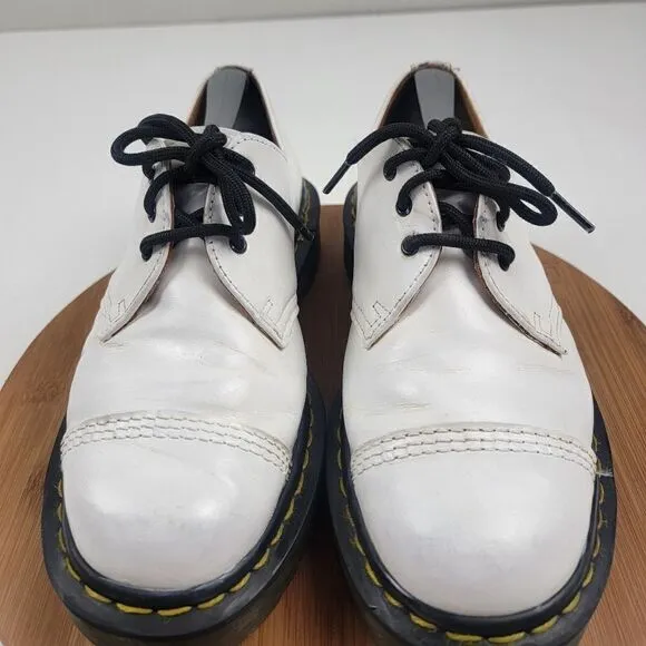 Vintage Dr Doc Martens Oxfords White Leather Chunky Shoes Made in England sz 9