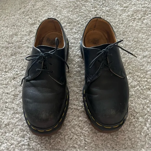 Vintage Dr. Martens 1461 Black Leather Oxfords Made in England UK 4/ US 6