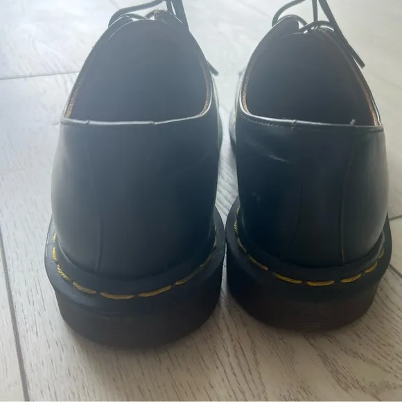Vintage Dr. Martens 1461 Made in England Black Leather Oxfords UK 4 / US 6