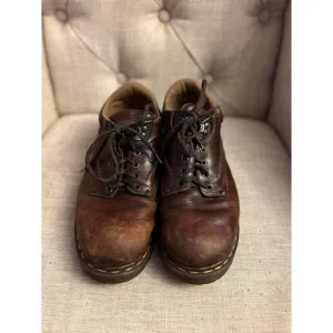 Vintage Dr Martens 8052 Leather England Oxfords
