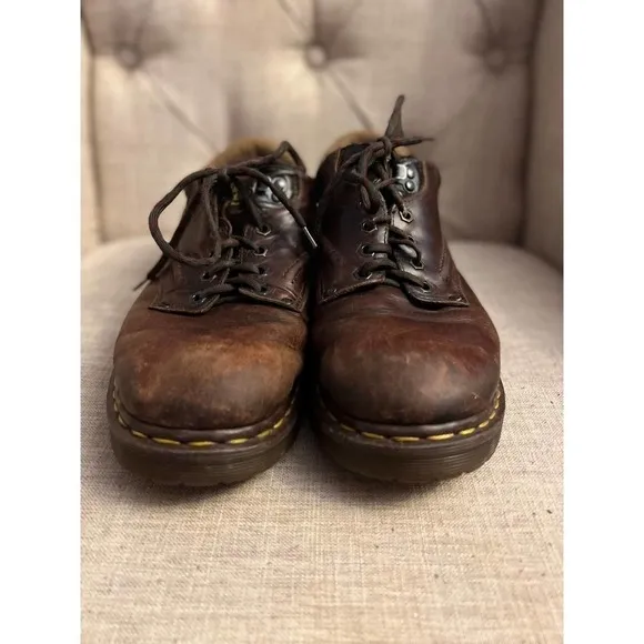 Vintage Dr Martens 8052 Leather England Oxfords
