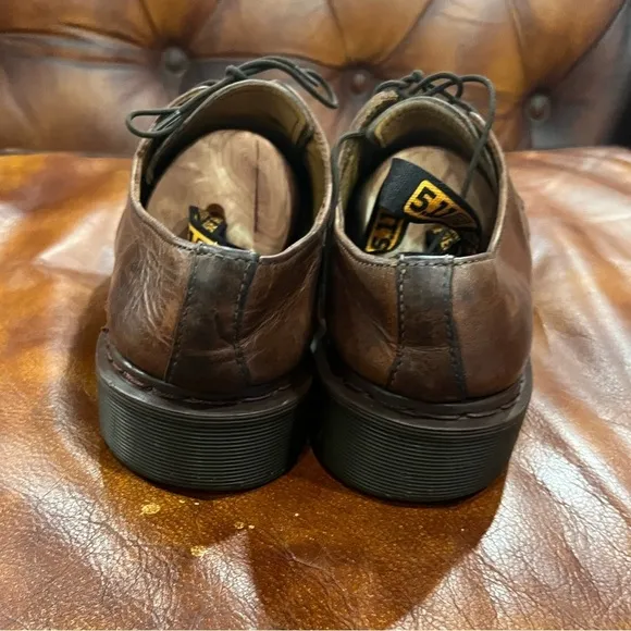 Vintage Dr. Martens brown Oxfords “Made in England”