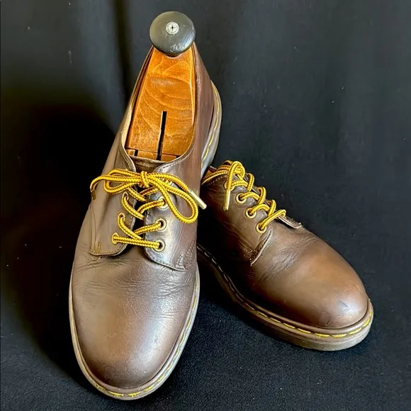 Vintage Dr. Martens Made in England Oxfords
