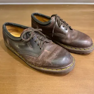 Vintage Dr. Martens Men's Oxfords 8053 5 Eye Brown Leather Casual Shoes Size 11