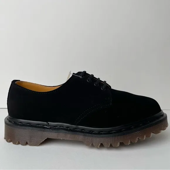 Vintage Dr. Martens MIE Deadstock Black Suede Oxfords UK 5