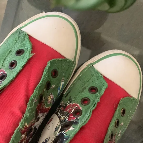 VINTAGE ED HARDY Ghost Green Skull &amp; Geisha Low Top Sneakers w/ “Dog Tag”