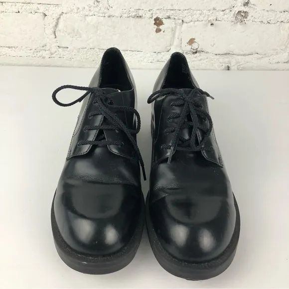 Vintage Esprit Black Heeled Oxfords