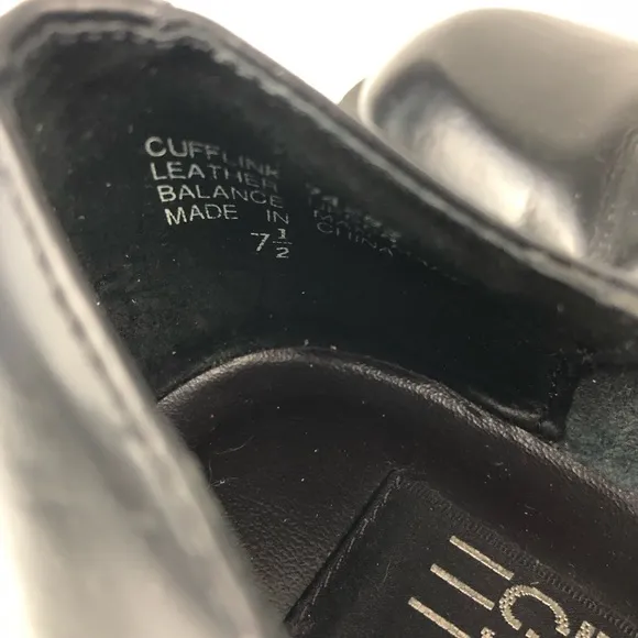 Vintage Esprit Black Heeled Oxfords