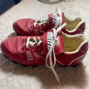 Vintage Mitre powerhouse baseball shoes size 10