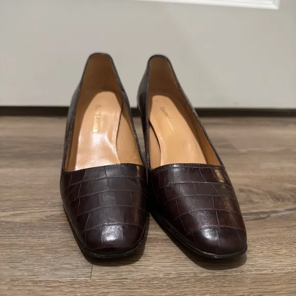 Vintage Ralph Lauren Brown Textured Block Heel Pumps