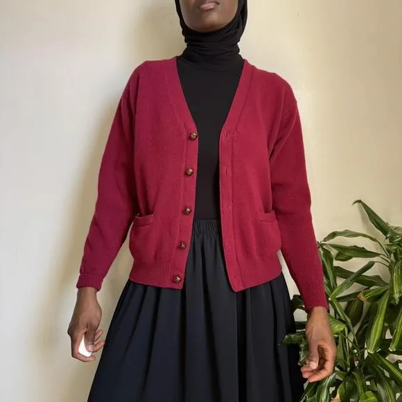 Vintage red lambswool button down streetwear pretty academia cardigan size M/L