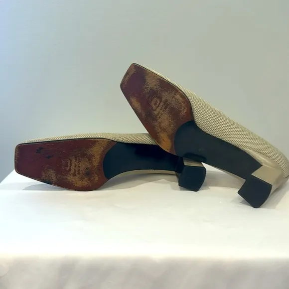 Vintage Stuart Weitzman Neutral Woven Block Heels 8.5