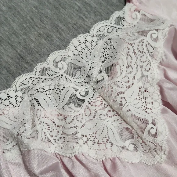 Vintage Union Made Lacey Lingerie Pink Chemise Slip Dress Nightgown