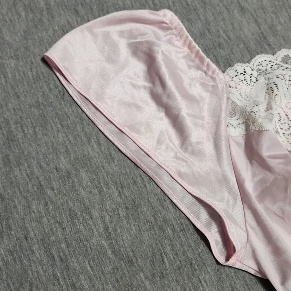 Vintage Union Made Lacey Lingerie Pink Chemise Slip Dress Nightgown